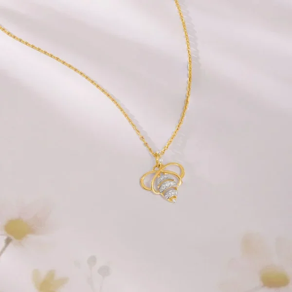 Buzz Forever Diamond Pendant